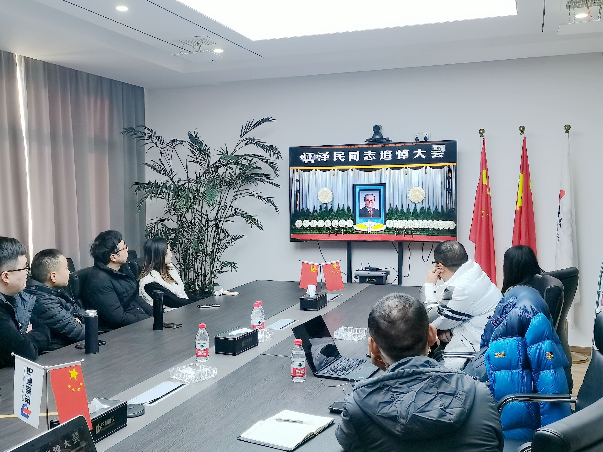 1670377413612451.jpg 1670377413612451.jpg